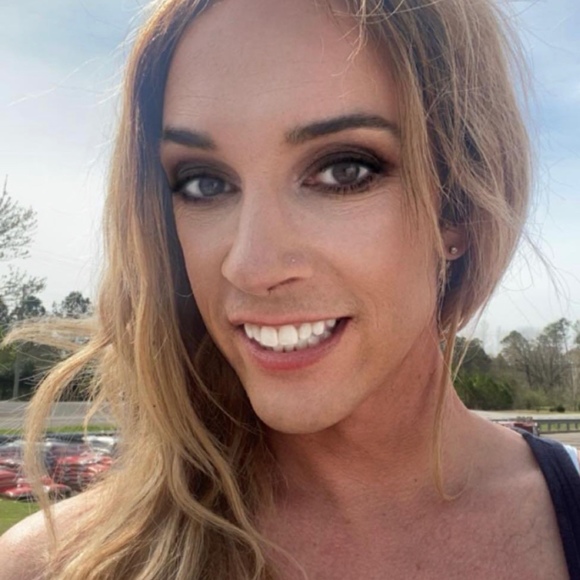 Meet your Posher, Joey - Picture 1 of 1